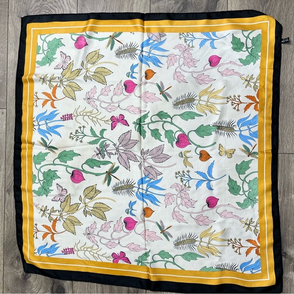 Botanical Floral Scarf - Picture 4 of 6